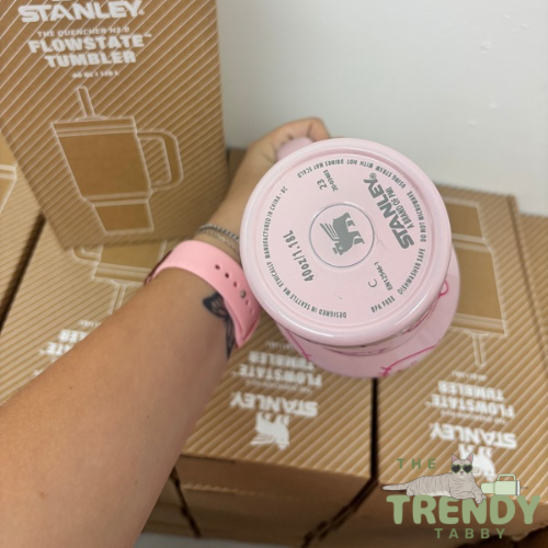 Pink Kitty 40oz S Tumbler